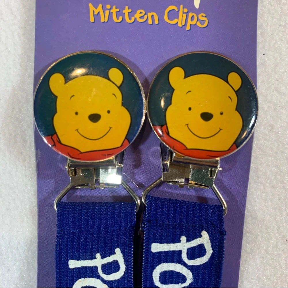 Vintage New Deadstock Winnie the Pooh Bear Mitten Glove Clips Disney ABG Y2K